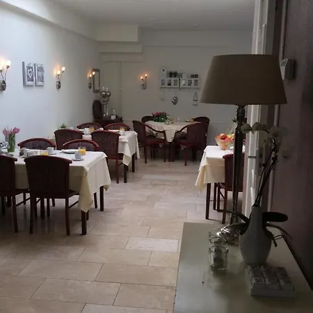 Oranje Hotell